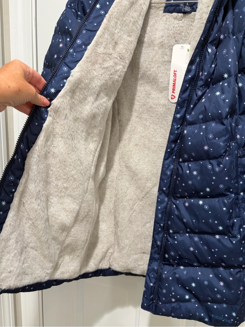 Lands' End Deep Sea Navy Galaxy Print Puffer Coat with Faux-Fur Trim, NWT, Large - Picture 5 of 9